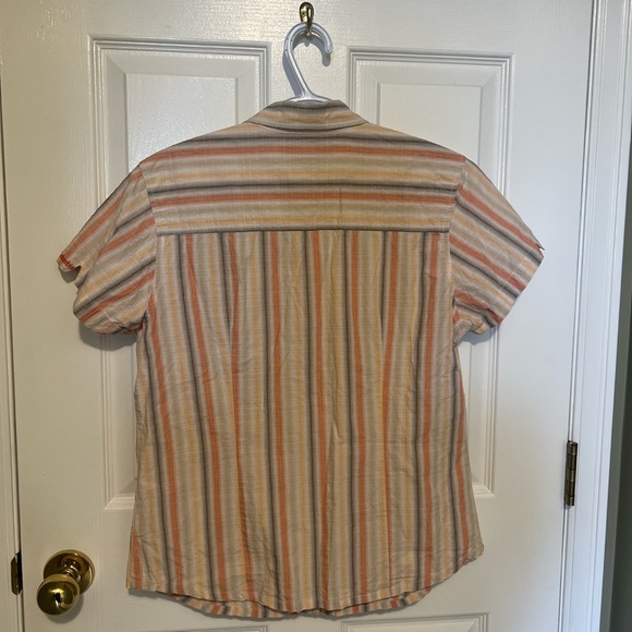 Striped Columbia sportswear collared shirt - Picture 2 of 5